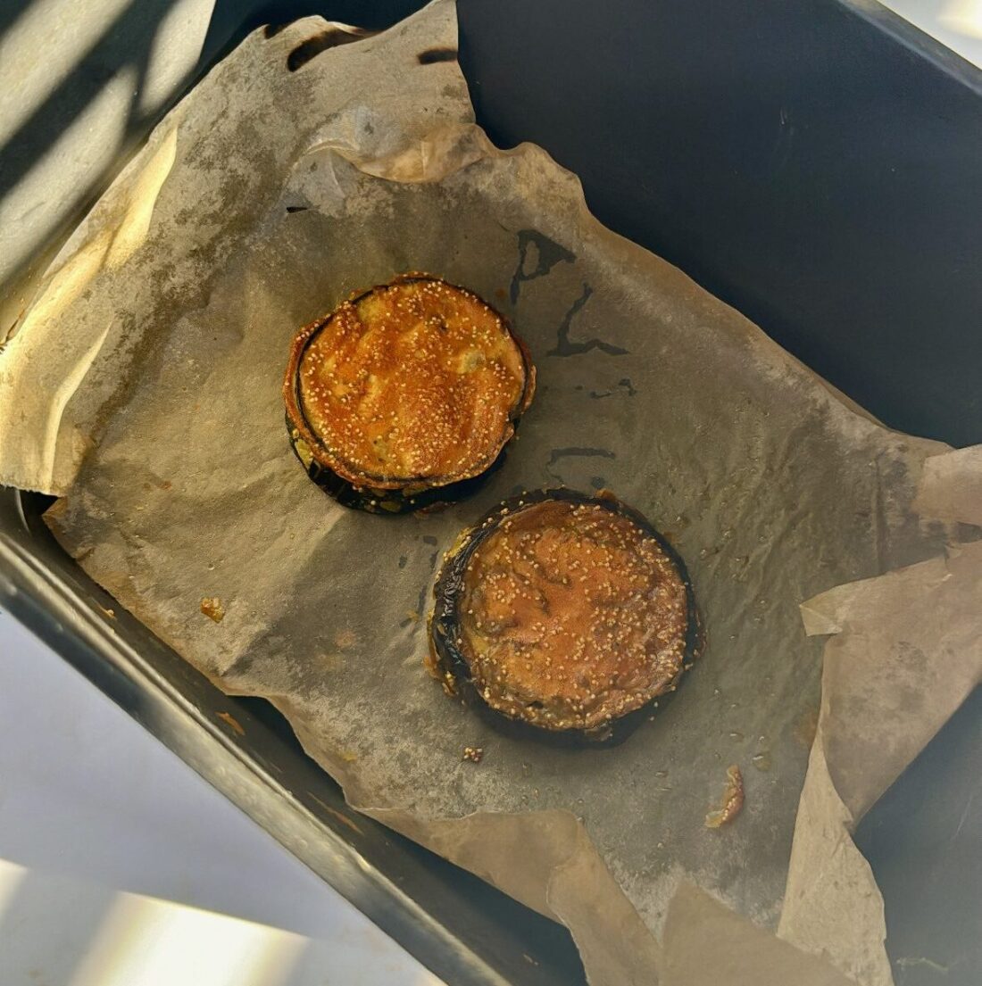 Sliced begun bhaja in air fryer