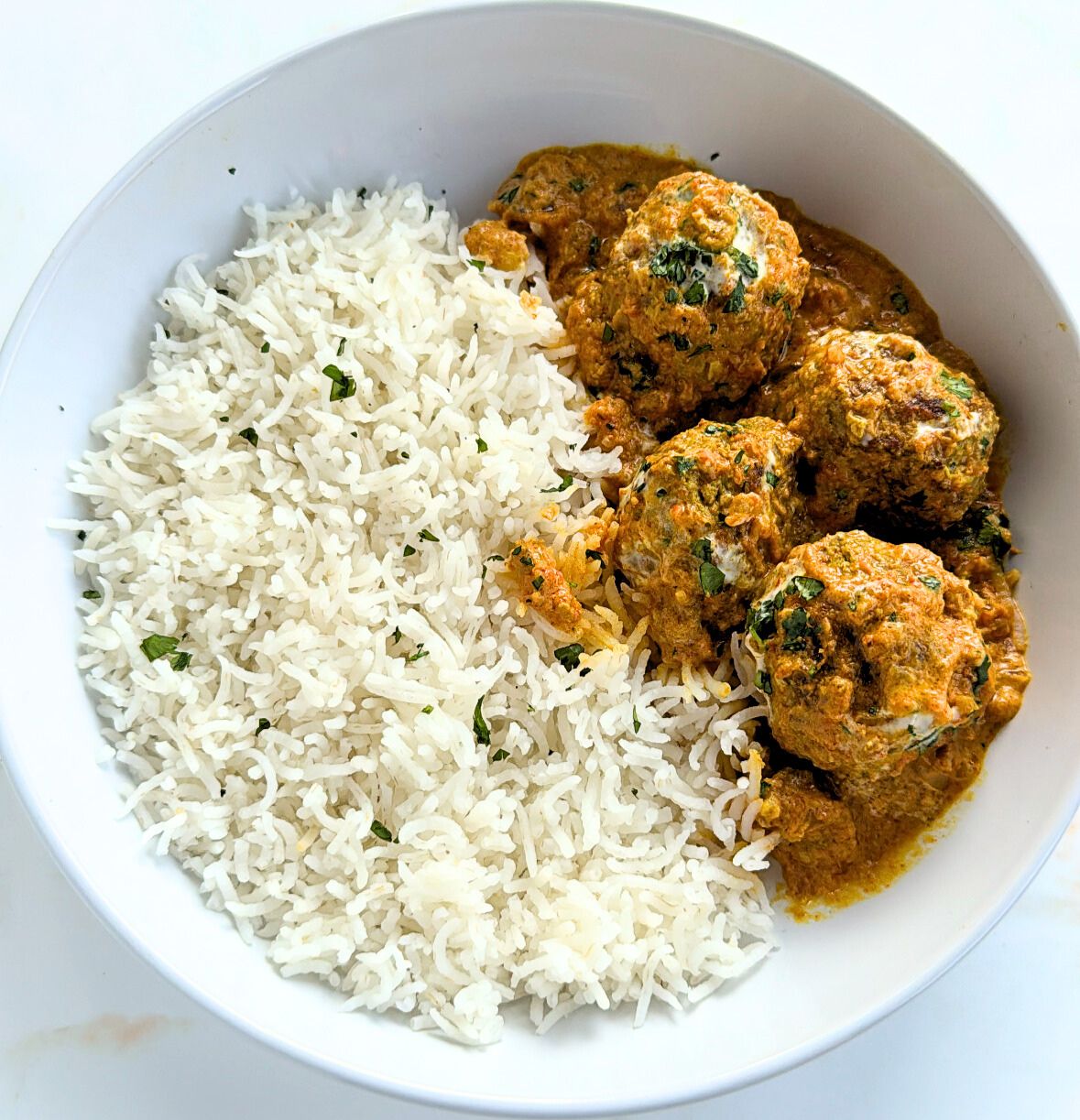 Rice and with indian meatballs (kofta curry)